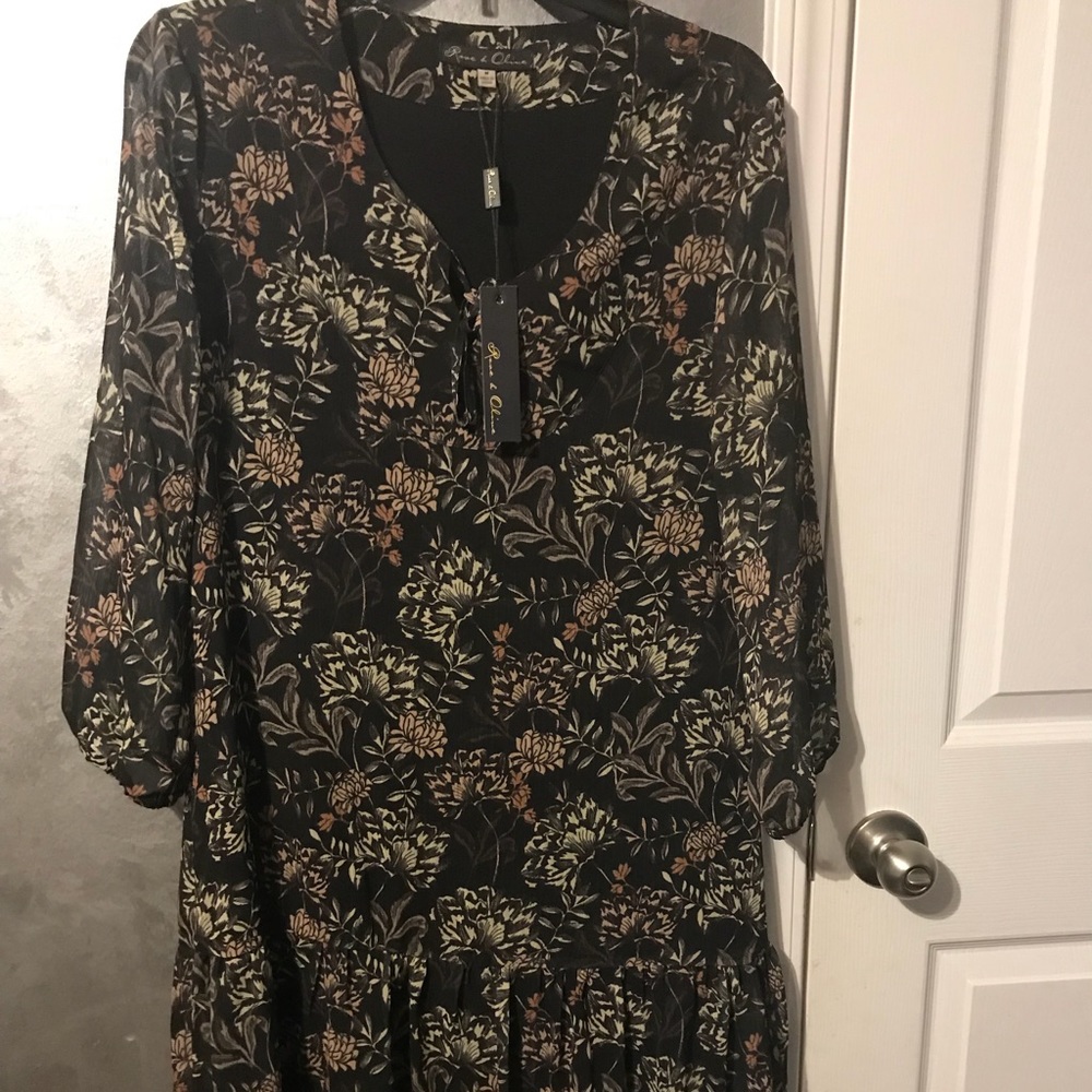 Rose & olive dress